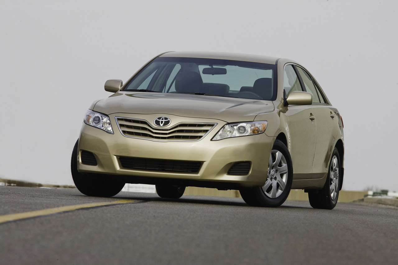 consumer reports 2010 toyota camry le #3
